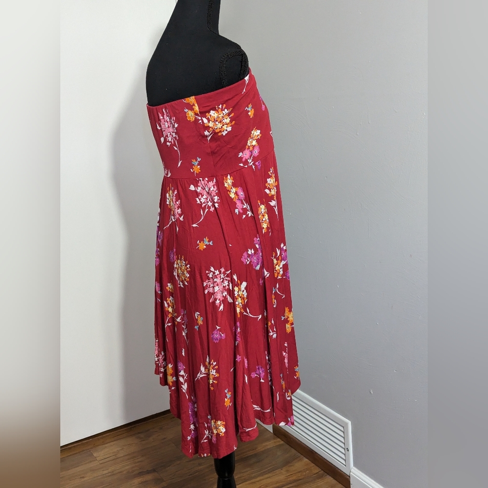Express LG,red,strapless dress with handkerchief hem - Picture 6 of 6